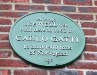 Plakett ved 455 Caledonian Road i London som forteller om tidligere isbrønn for norsk is her. Foto: Stig Rune Pedersen (2019)