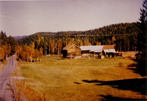 Plasser på Fiskum (oeb-191472).jpg