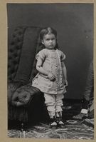 Dagny Bjørnson som fireåring. Foto: Alvilde Torp (1880).