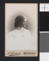 64. Portrett av Elida "Elly" Eyde - no-nb digifoto 20160419 00331 bldsa EYDE 5 15 og 16 009.jpg