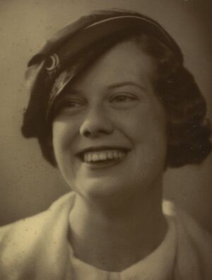 Portrett av forfatter Ebba Haslund som student - no-nb digifoto 20160215 00778 blds 08158 b.jpg