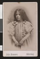 9. Portrett av uidentifisert, ung jente - NB bldsa FA0196.jpg