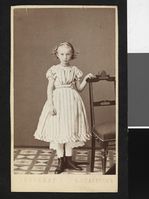 175. Portrett av uidentifisert jente - no-nb digifoto 20140326 00211 bldsa FA1502.jpg