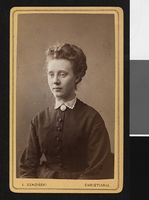 113. Portrett av uidentifisert kvinne, ca. 1875 - no-nb digifoto 20140326 00066 bldsa FA1480.jpg