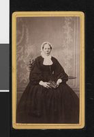 156. Portrett av uidentifisert kvinne - no-nb digifoto 20130315 00041 bldsa FA0968.jpg