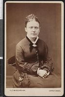 54. Portrett av uidentifisert kvinne - no-nb digifoto 20151116 00068 bldsa CDV01231.jpg