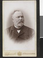 194. Portrett av uidentifisert mann, 1897 - no-nb digifoto 20140327 00019 bldsa FA1521.jpg