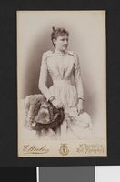 416. Portrett av ukjent kvinne - no-nb digifoto 20160421 00184 bldsa EYDE 5 03 027.jpg