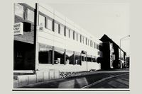 Postkontoret var i 1985 flyttet til Strømsveien 48.