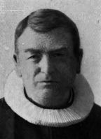 Harald Ophus Devold var prost i Tromsøysund menighet da han møtte på stiftsmøtet i Bodø 1923.