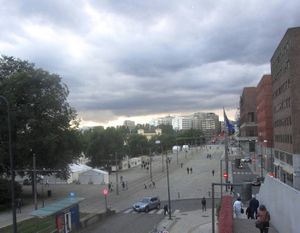 Rådhusplassen Oslo 2012.jpg