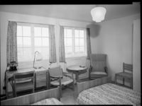 29. Røros Turisthotell. Dobbeltrom - no-nb digifoto 20150225 00034 NB MIT FNR 10963.jpg