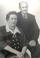 Ragnhild født Bøhnsdalen 1894, død 1965, og Anders Erhard Rognlien 1884-1954.