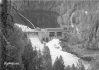 Ramfoss kraftverk etter ombyggingen i 1961.
