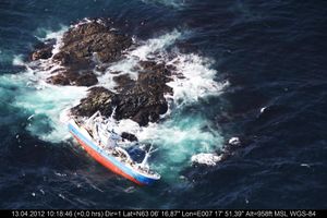 Ramnfjord på grunn ved Hustadvika.jpg