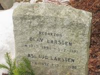 Redaktør i Arbeiderbladet 1949-63, Olav Larssen, er gravlagt på Vestre Aker kirkegård. Foto: Stig Rune Pedersen