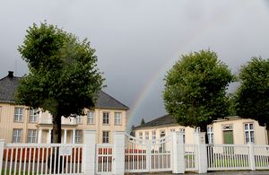 Regnbue over Brekke.jpg