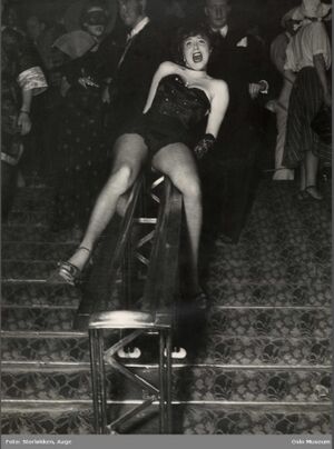 Regnbuen Oslo karneval 1950.jpg