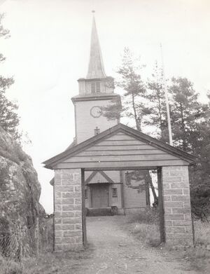Reksteren kyrkje.jpg