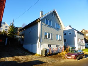 Rektor Steensgt. 18 ed2016.JPG