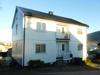 183. Rektor Steensgt. 30 ed2016.JPG