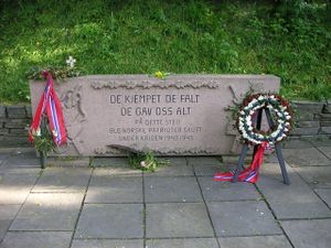 Retterstedet memorial close.jpg