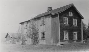 Risberget, Hedmark - Riksantikvaren-T107 01 0124.jpg