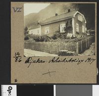 50. Rjukan Arbeiderboliger - no-nb digifoto 20160413 00119 bldsa EYDE 5 07A 068.jpg