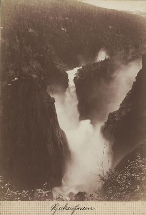 Rjukanfossen - no-nb digifoto 20160412 00121 bldsa EYDE 5 07B 010.jpg