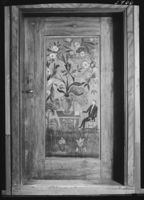 123. Rosemaling, Dør fra Øverlandmuseet, Rjukan - no-nb digifoto 20151201 00067 NB MIT FNR 05466A.jpg