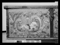 422. Rosemalt kiste, historisk museum, Bergen - no-nb digifoto 20150218 00157 NB MIT FNR 17285.jpg