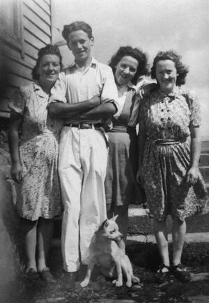 S064.168.3.CD 06 040.jpg