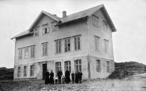 S070.168.34.CD 01 012.jpg