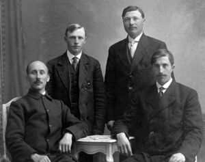 S070.168.34.CD 05 030.jpg