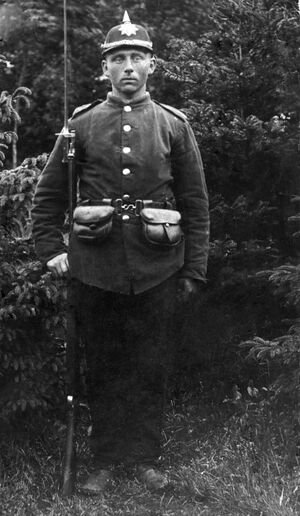 S121.168.9.CD 07 055.jpg