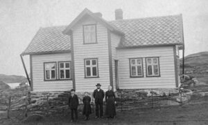 S237.168.19.CD 09 040.jpg