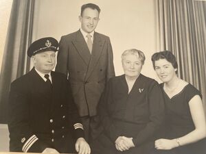 Familien Karlsen, frå venstre Martin, Kristoffer, Anna og Adele.