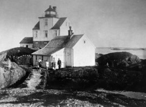 S403.169.3.CD 05 006.jpg