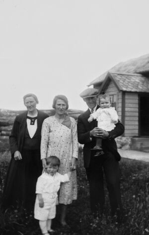 S427.170.5.CD 08 084.jpg