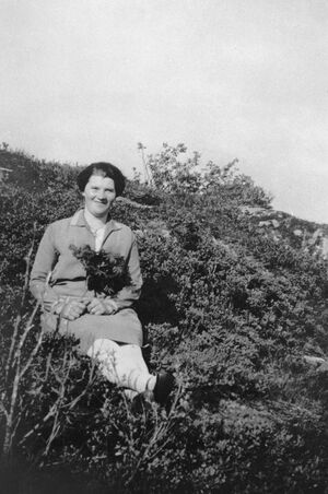 S491.172.15.CD 07 013.jpg