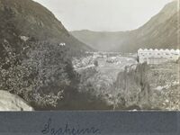 Såheim. Foto: Fra samlingen Universitetets geografiske undervisningsmatriell (Nasjonalbiblioteket).
