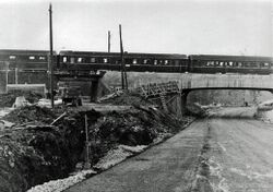 Sagdalsundergangen 1973. Den nye Sagdalsundergangen er nesten ferdig, den gamle undergangen til venstre.