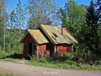 Saghytta under Øverland.jpg