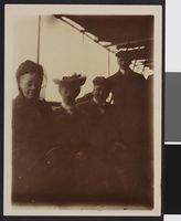 353. Sam Eyde med moren Elina Eyde - no-nb digifoto 20160427 00053 bldsa EYDE 5 01B og 2 025.jpg