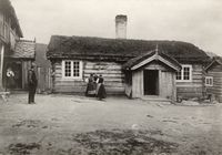 53. Sandbu Søndre Nedre, Oppland - Riksantikvaren-T125 01 0470.jpg