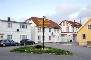 Sandefjord, Dag Solstads plass-1.jpg