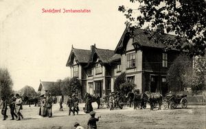 Sandefjord stasjon postkort.jpg