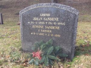 Sandene gravminne.JPG