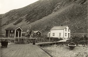Sandfjord Handelsted, Finnmark - Riksantikvaren-T452 01 0029.jpg