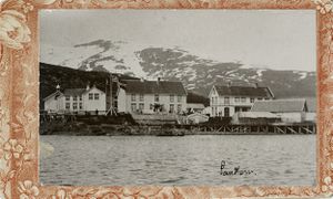 Sandtorg, Troms - Riksantikvaren-T432 01 0477.jpg